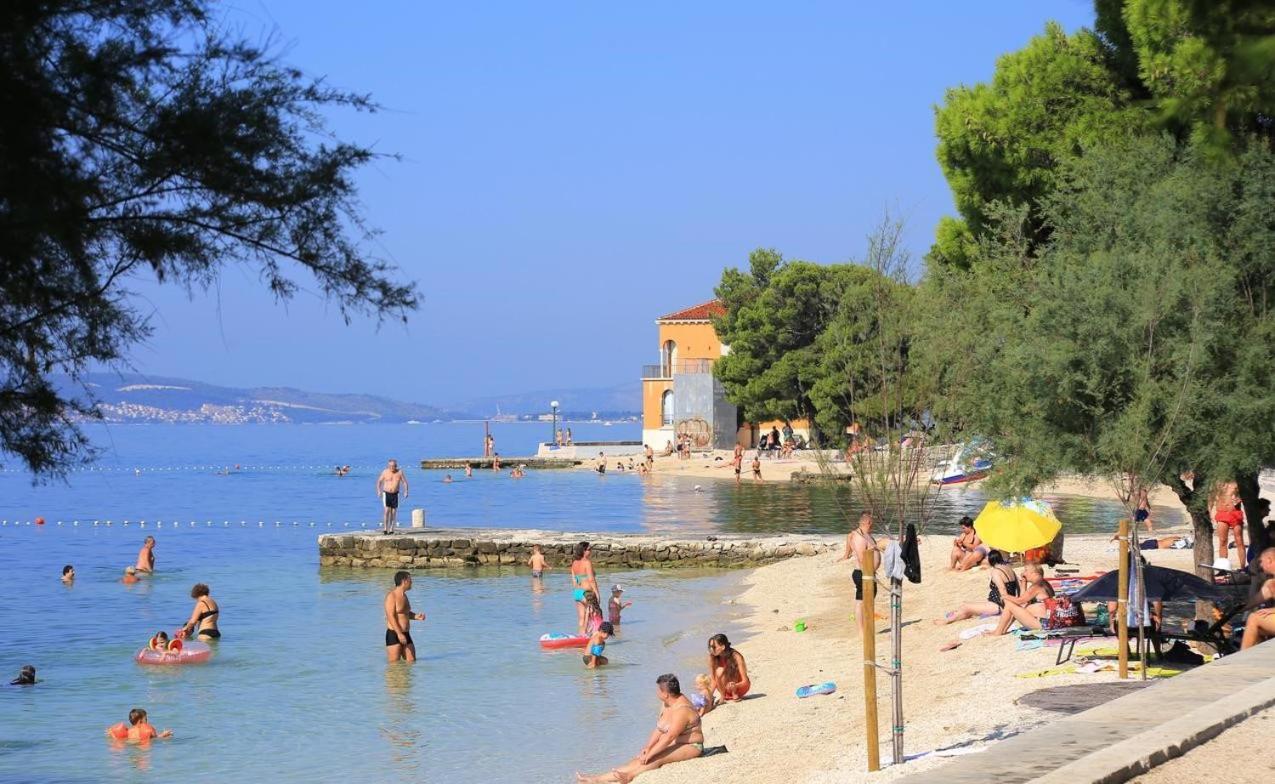Sun Apartments Kaštela Екстериор снимка