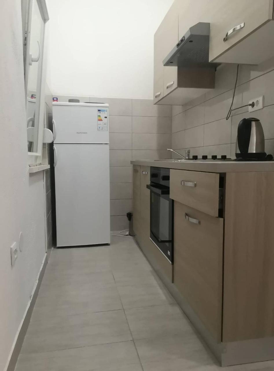 Sun Apartments Kaštela Екстериор снимка