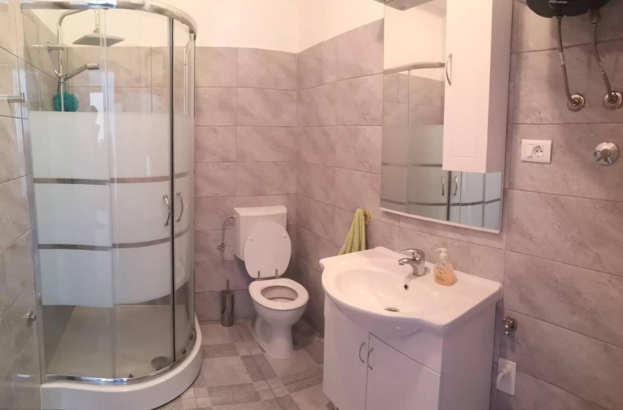 Sun Apartments Kaštela Екстериор снимка
